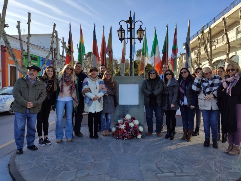 Homenaje a los primeros pobladores de Marcos Paz en el Día del Inmigrante