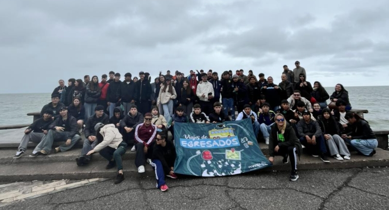 Continúan los viajes de egresados