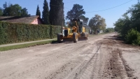 Nivelado de la calle Canale del barrio Güemes