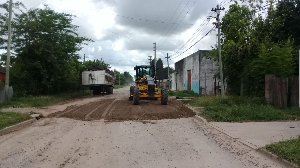 Nivelado de la calle Misiones en El Prado