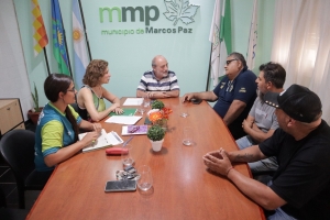 Firma de convenio con clubes locales