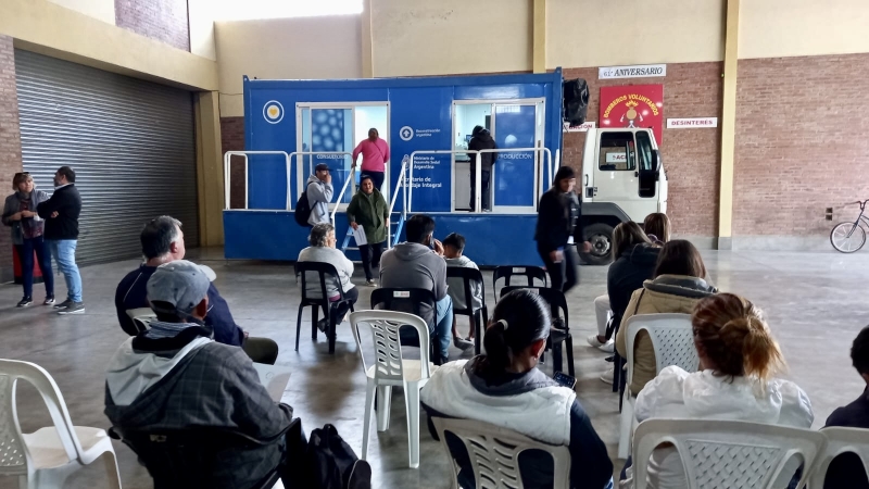 Jornada oftalmológica en el Cuartel de Bomberos