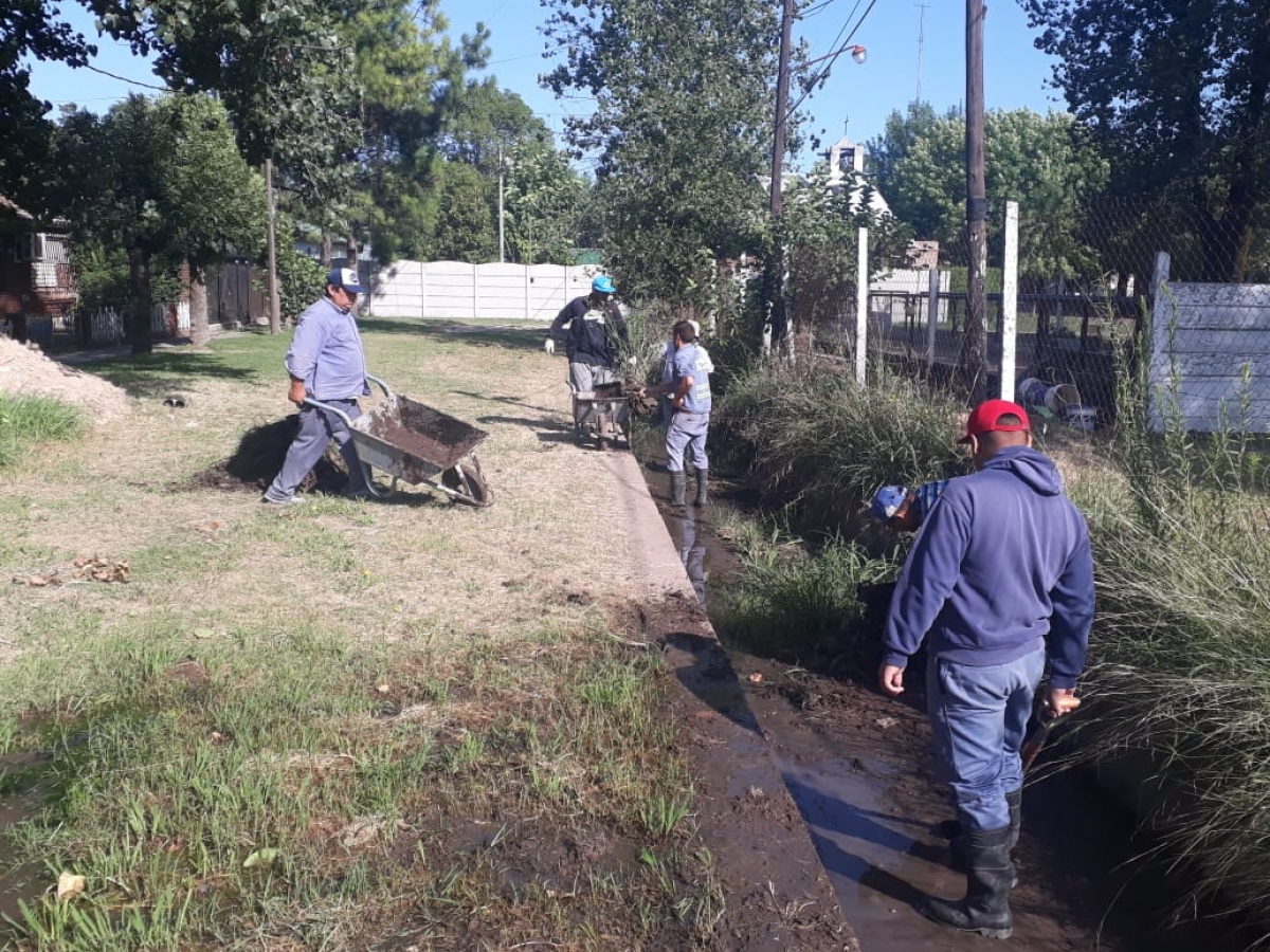 Continúan los trabajos del área de hidraúlica