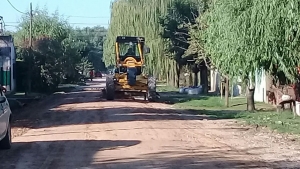 Continúa el nivelado y entoscado de la calle Melgar en Killys