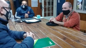 Entrega de la Tasa Solidaria a nuestros Bomberos Voluntarios.