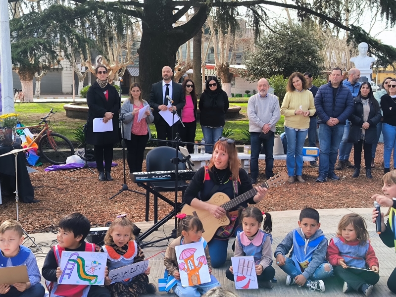 Acto por el Día del Maestro y la Maestra