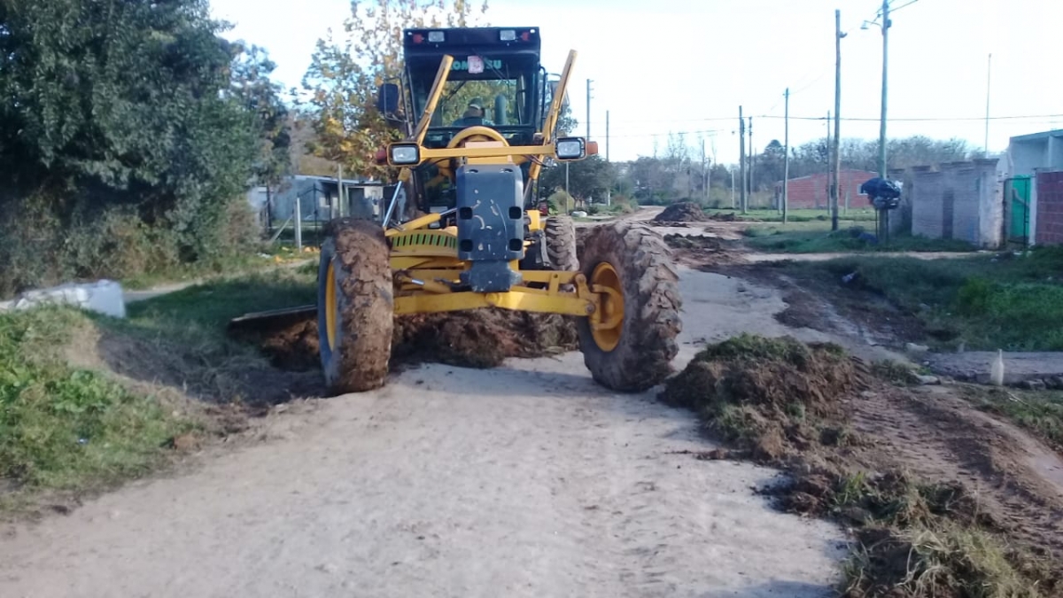 Nivelado de la calle Córdoba en el barrio El Prado