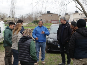 Sistema de riego por goteo en espacios reducidos