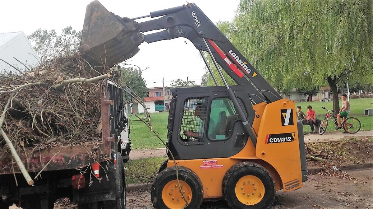 Limpieza integral en el barrio El Zorzal