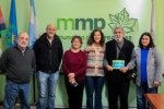 Entrega de apoyo econ&oacute;mico a la Biblioteca San Mart&iacute;n
