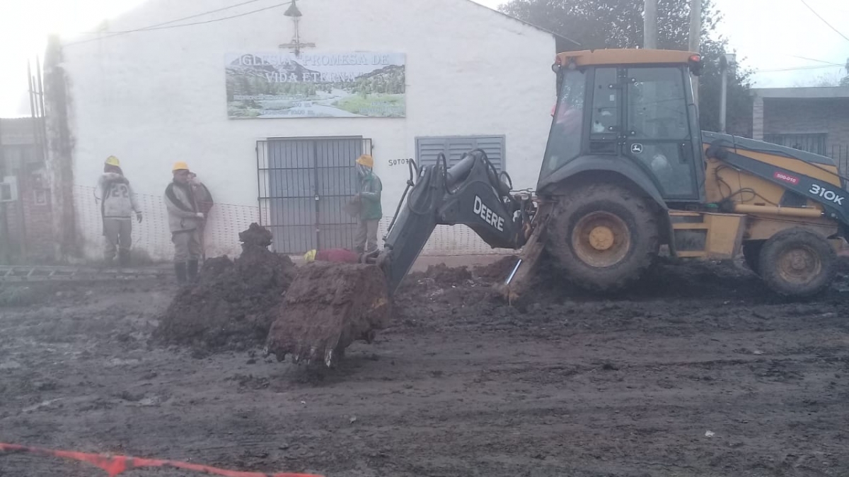 Extensión de la red cloacal domiciliaria en el barrio El Hornero