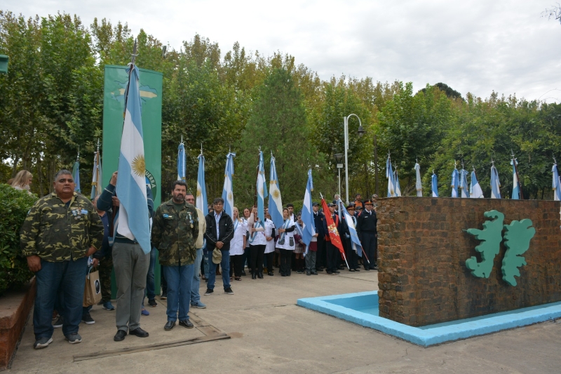 Acto oficial en el Día del Veterano y de los Caídos en la Guerra de Malvinas