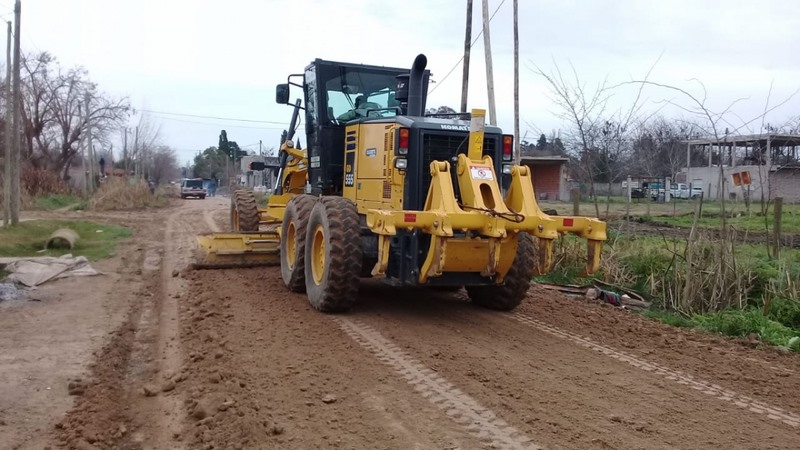 Sigue la preparación de Montevideo para colocación de piedras