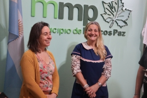 Entrega de apoyo económico a la Escuela Primaria Nº8