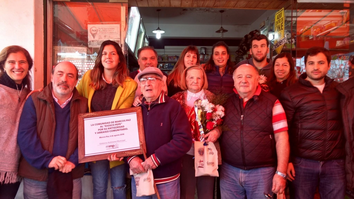 Reconocimiento del Municipio al &quot;Kiosco de Pepe&quot;