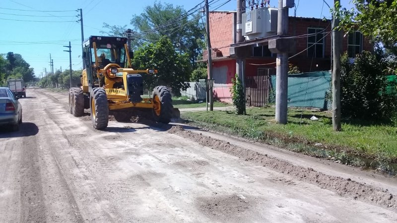 Nivelado de la calle Misiones en El Prado