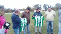 Auspicio del Municipio en la camiseta de Club Atlético Marcos Paz