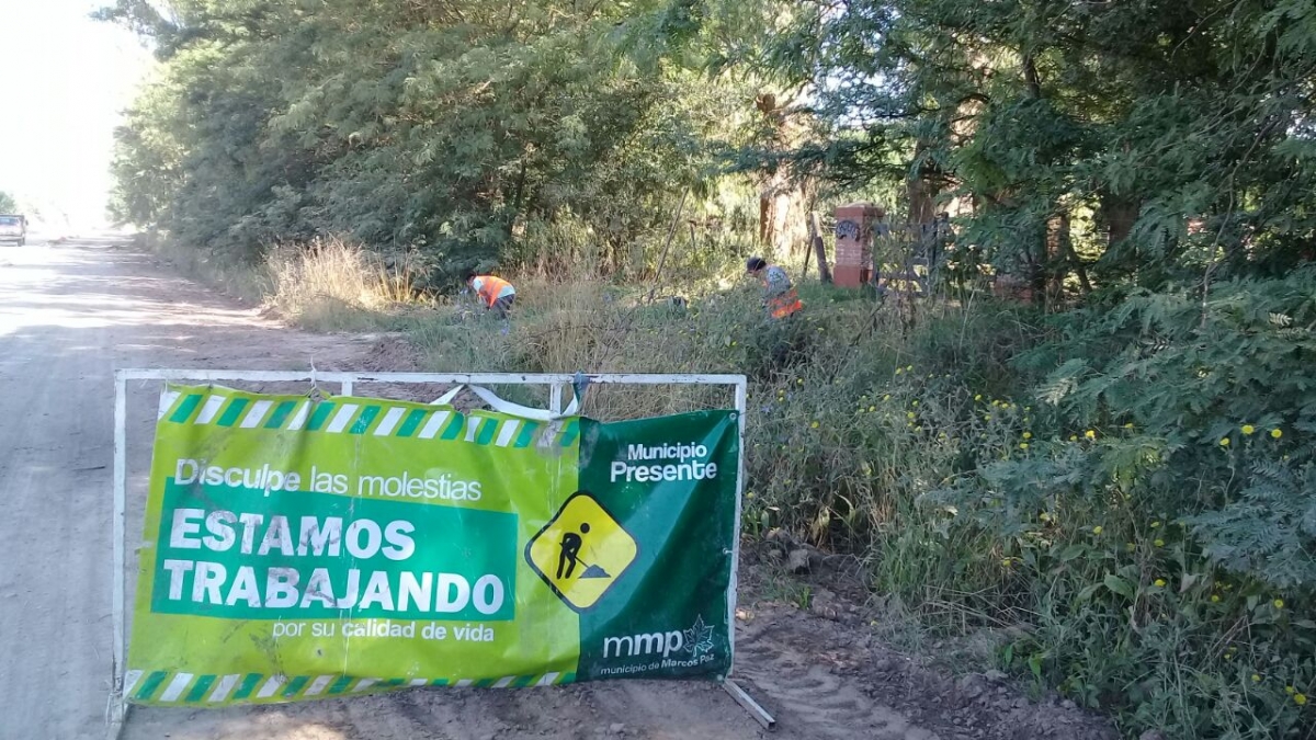 Continúan los trabajos en los desagües de la calle San Martín