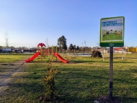 Nueva plaza en el barrio Santa Rosa