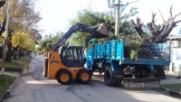 Continúa la limpieza integral en el casco urbano