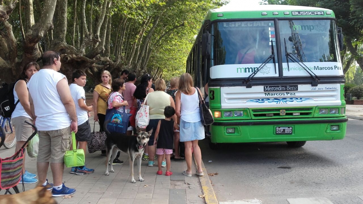 93 vecinos y vecinas visitan Temaiken