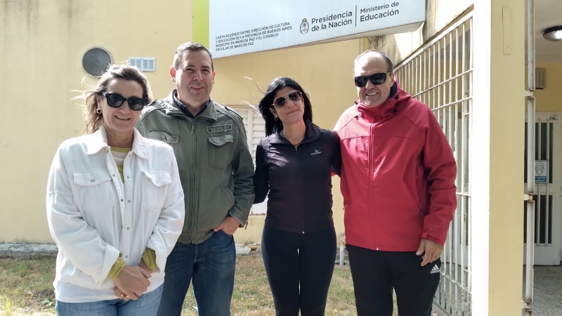 Avanzan las obras de pintura en la Escuela Laboral