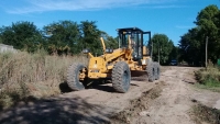 Continúa el nivelado y entoscado de la calle Almafuerte