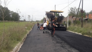 Nuevos asfaltos en el barrio Nuestra Sra. de la Paz