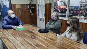 Entrega de apoyo económico a Bomberos Voluntarios