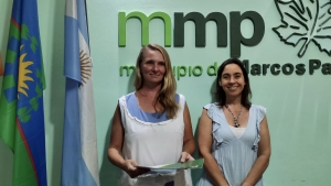 Entrega de apoyo económico a la Escuela Primaria Nº1