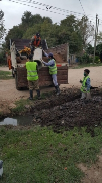 Trabajos de hidráulica en barrio Santa Catalina