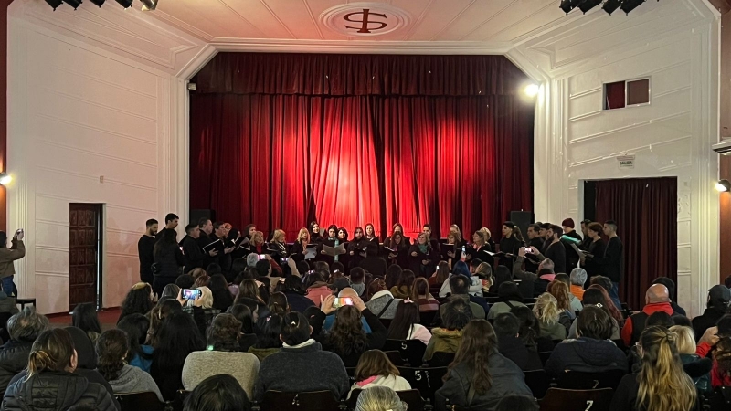 Muestra de la Escuela Municipal de Música en el Centro Cultural Roma