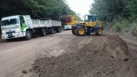 Nivelado de la calle Ferrari en zona rural