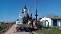 Reparación de luminarias en el barrio La Paz