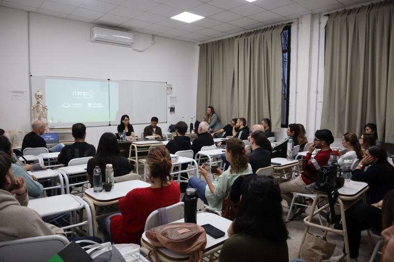 Nueva jornada del ciclo &ldquo;Puentes de ideas&rdquo; en el Polo Universitario
