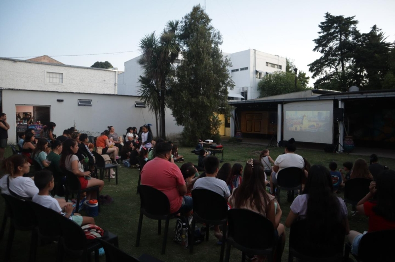 Cine bajo las estrellas
