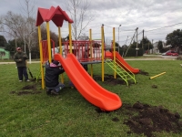 Nuevos juegos infantiles y puesta en valor de la plaza 1° de Mayo