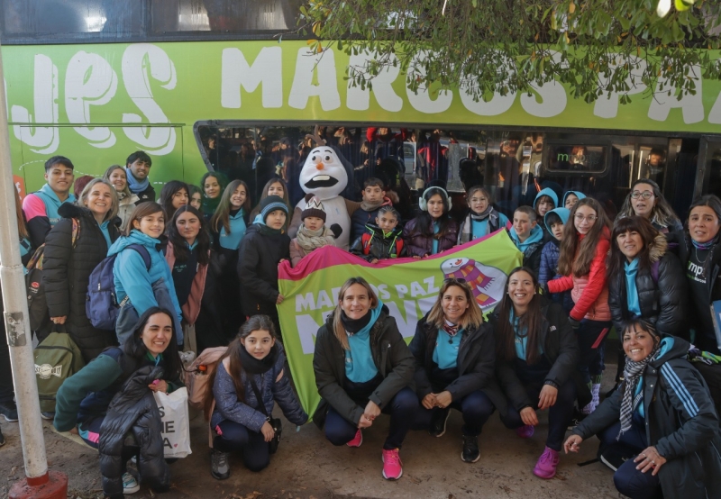 Las y los ganadores de Marcos Paz Nieve partieron rumbo a Villa Pehuenia