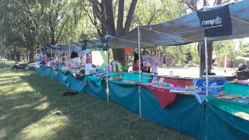 La feria itinerante pasó por el barrio La Paz