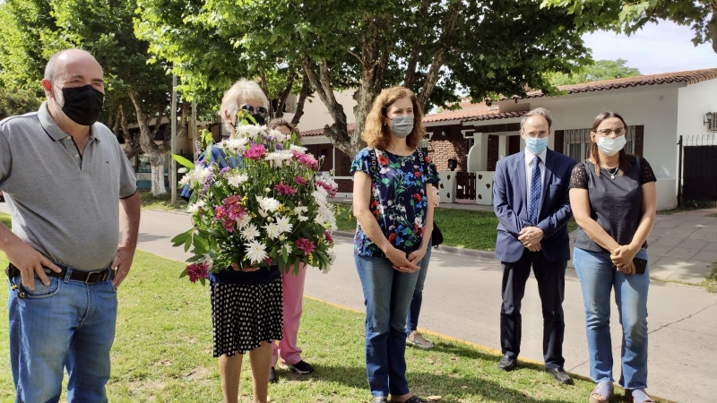 Colocación de ofrenda floral