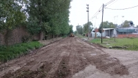 Nivelado de la calle Almirante Brown del barrio San Eduardo