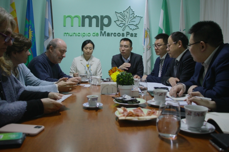 El intendente Curutchet recibió a la delegación oficial de la provincia de Sichuan de la República Popular China