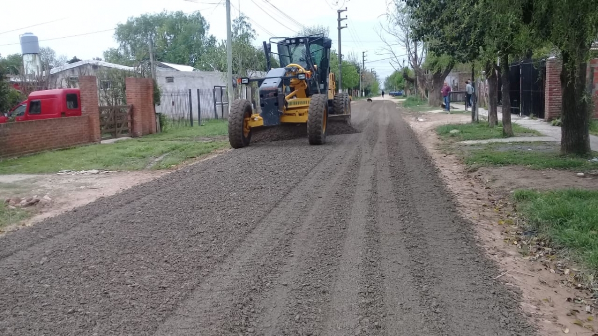 Colocación de piedras en el barrio Gándara