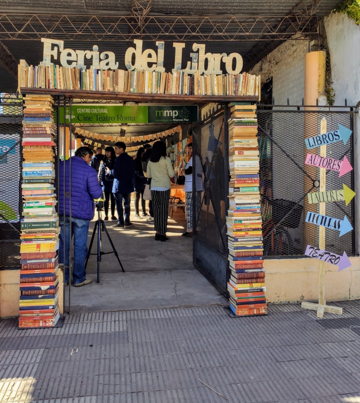 Abrió la 9na Feria del Libro de Marcos Paz