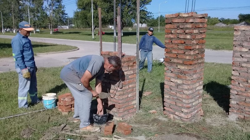 Construcción de Plaza en barrio La Paz