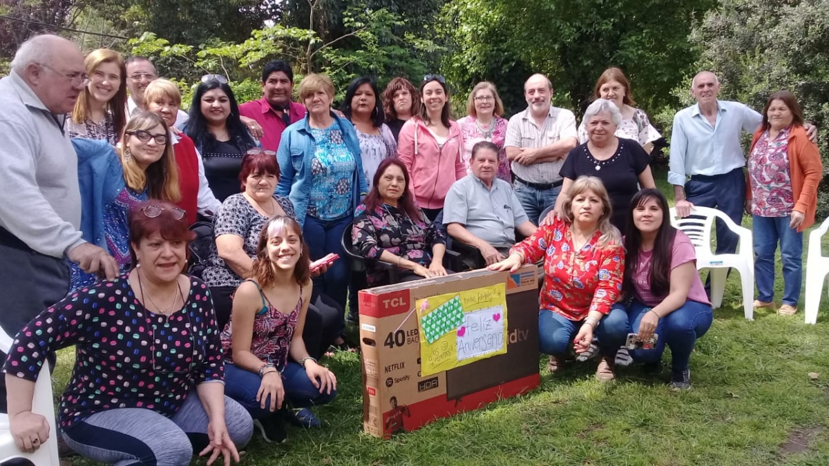 Festejo en “Abuelos en Acción” que cumplió cuatro años, con visita del intendente