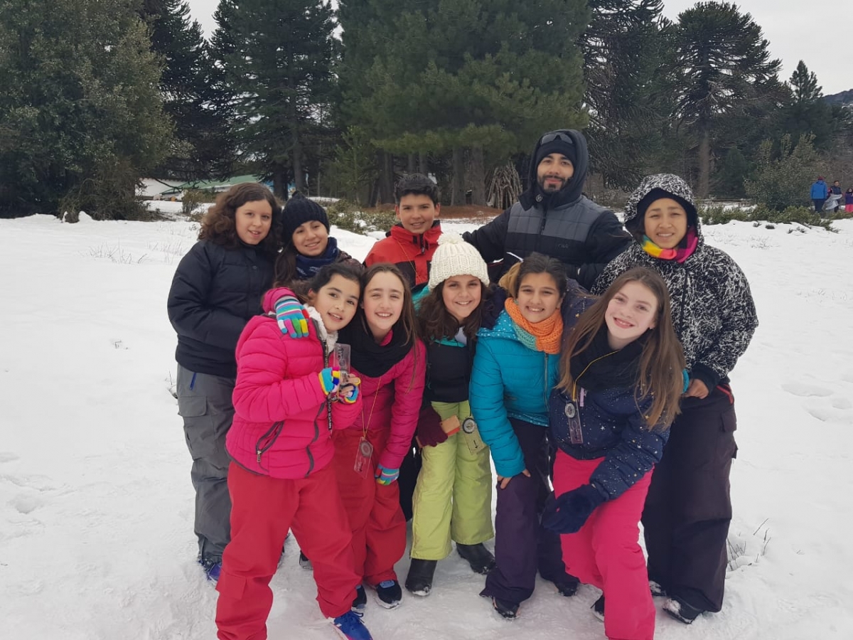 Cuarto día en Villa Pehuenia de los ganadores de Marcos Paz Nieve