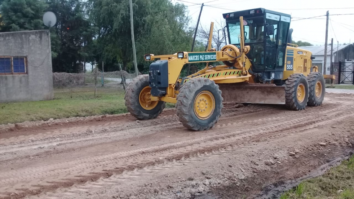 Nivelado y entoscado del barrio El Prado