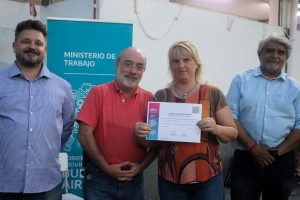 Entrega de certificados del CFL 409