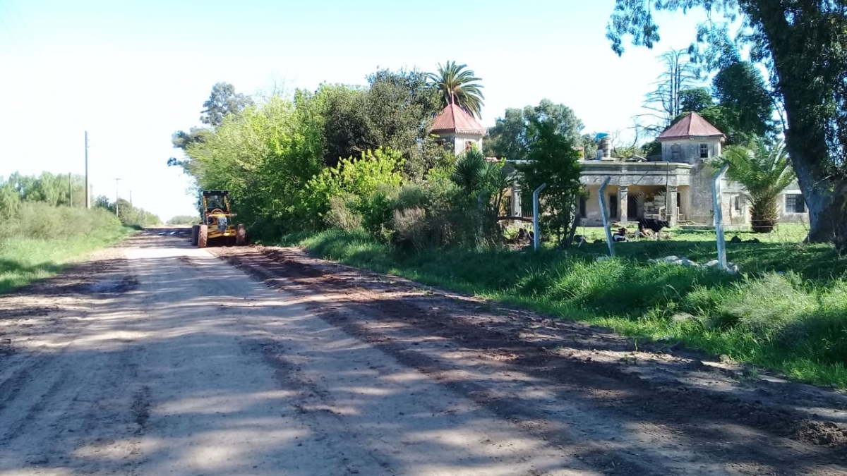 Nivelado de la calle San Martín, acceso a la Escuela N°7